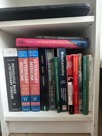 GRATIS Studieboeken biochemie, biologie en diergeneeskunde