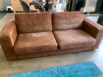 Comfortabele 3-zitsbank van geschuurd leer