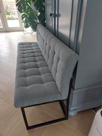 Gratis af te halen eetbankje