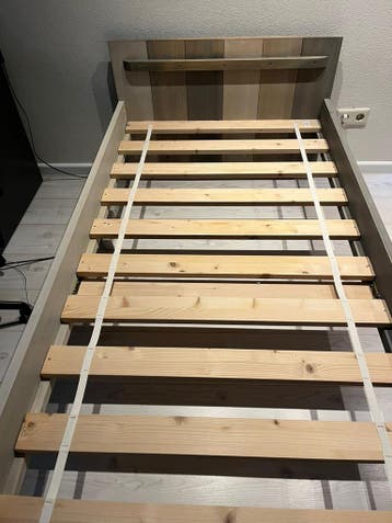 Bopita houten bed 90x200 cm - Gratis af te halen