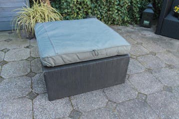 Hocker met kussen