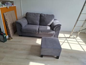 2,5-zits bank met bijpassende poef