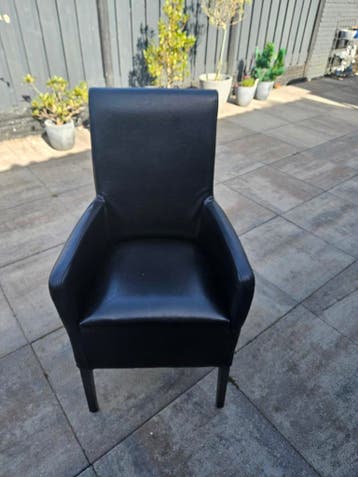 4 Zwarte leren eetkamerstoel. Gratis vandaag ophalen