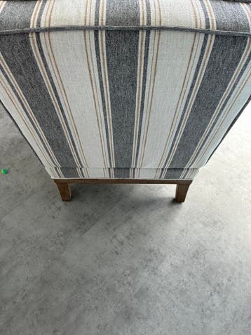 Gratis stoel wegens verhuizing - Keurig netjes