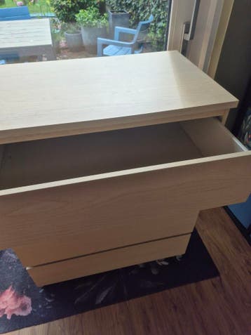 Kastje ikea malm gratis