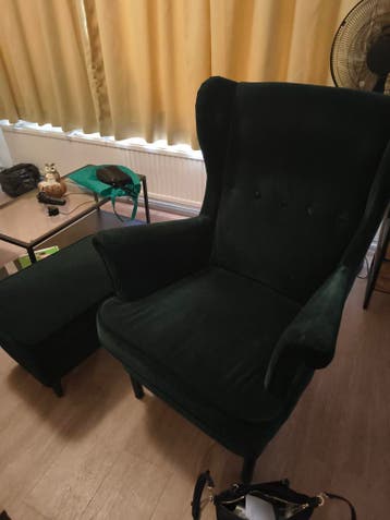 2x Groene fauteuil met voetenbank - Comfortabel en stijlvol