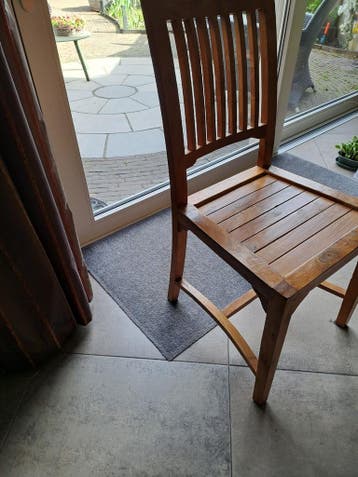 Gratis Houten stoelen - Teakhout