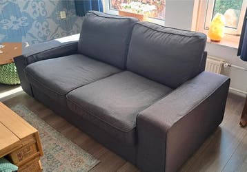 Comfortabele grijze tweepersoonsbank - Gratis afhalen