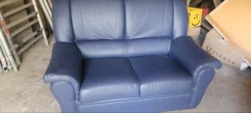 Gratis af te halen: Blauwe tweezitsbank