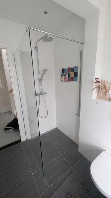 Glazen badkamerwand (100x200 cm) met Grohe doucheset