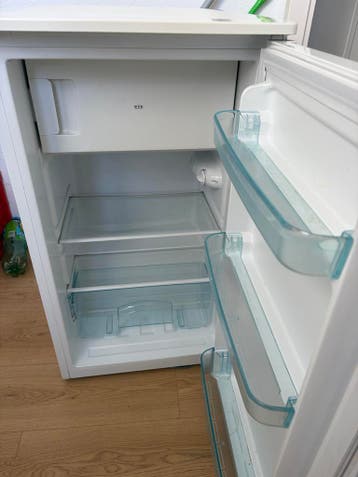 Gratis Koelkast met vriesvak, afhalen