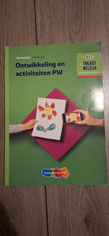 Theorieboek Ontwikkeling en activiteiten PW niveau 3/4