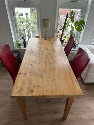 Gratis antieke grenen houten tafel met laden - 165x75cm