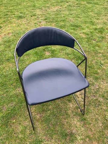 Gratis mooie blauw leren design stoelen.