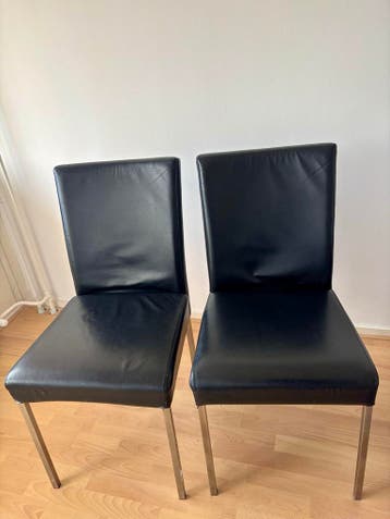 Gratis stoelen - Gebruikt maar in goede staat