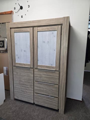 Veelzijdige Kast met Lades en Glazen Deuren
