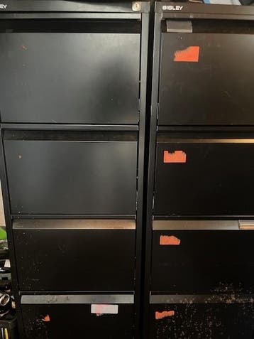 Drie archiefkasten GRATIS