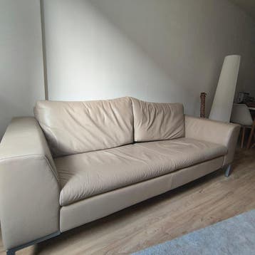 Mooie Montèl bank - moet weg!