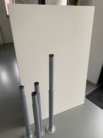 Gratis: in hoogte verstelbaar bureau/tafel 120x80