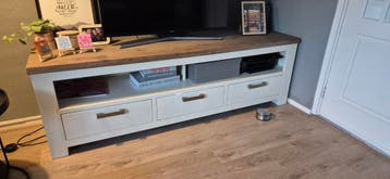 TV-kast 1.82m breed - Snel ophalen!