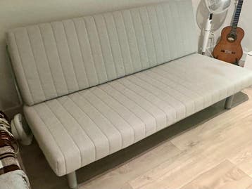 Gratis 2-persoons logeerbed/inklapbed