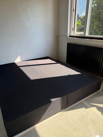 Boxspring 210x180 gratis af te halen