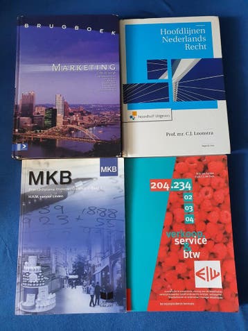 Diverse studieboeken. Marketing, recht, verkopen, ondernemen