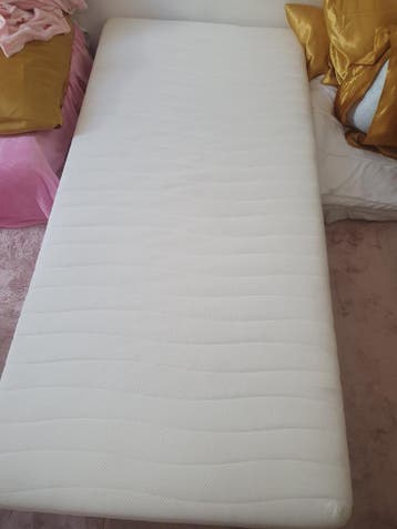 Matras 90x200 gratis zo goed als nieuw