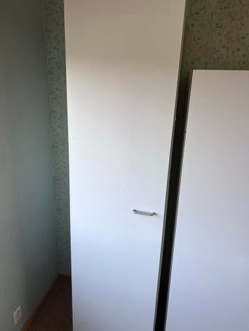 Witte Kast met Planken