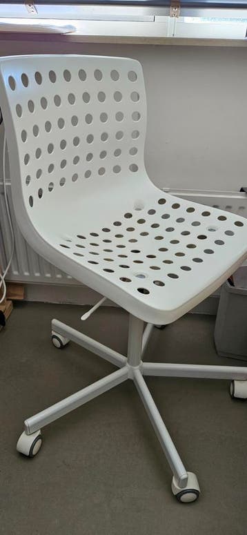 Witte bureaustoel Ikea