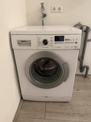 Wasmachine (GRATIS AF TE HALEN)