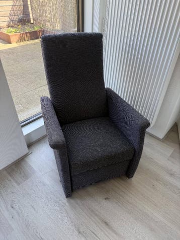 Fauteuil (GRATIS AF TE HALEN)
