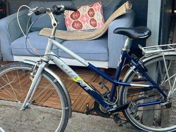 Giant sportfiets, kleine damesmaat 24 versnellingen