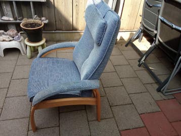 Relaxstoel - Licht verkleurd door de zon