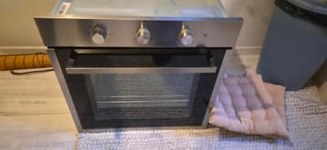 Ikea oven - defect (wordt warm, slaat dan af)