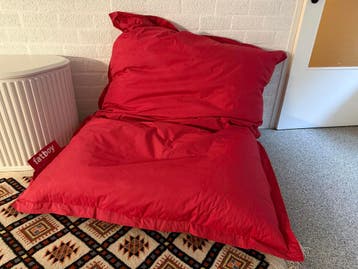 Fatboy zitzak rood, ook geschikt als hondenkussen