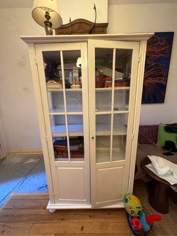 Leuke kast gratis op te halen