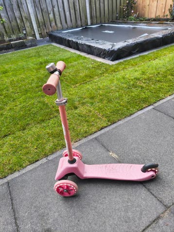 Roze step gratis af te halen