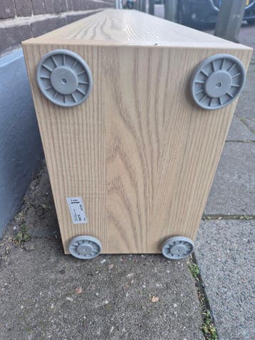 Degelijk stevige mooie kast GRATIS