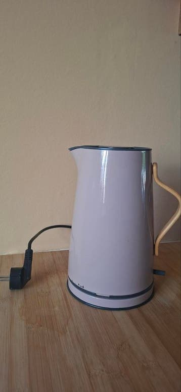 Stelton waterkoker roze