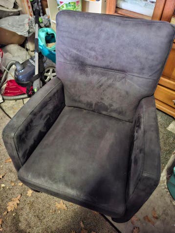 Fauteuil grijze stof met zwenkwielen