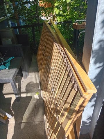 Verstelbare ledikant + matras' gratis aftehalen!!
