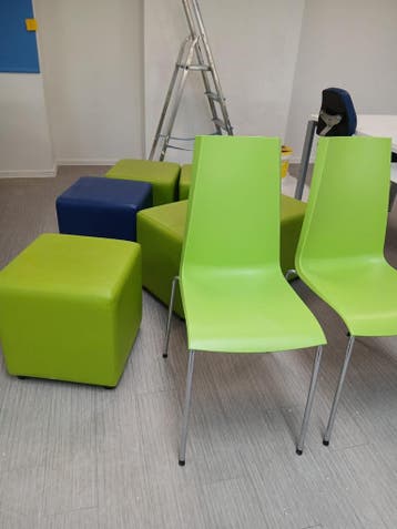 Diverse stoelen te koop wegens verbouwing en verhuizing