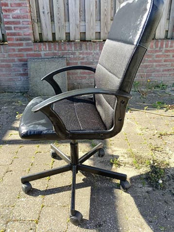 Buro stoel.