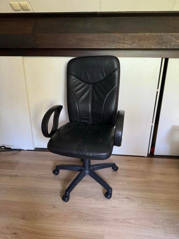 Gratis Bureaustoel - Zwart, Comfortabel en Verstelbaar