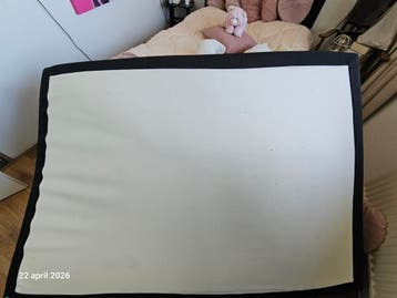 Matras 140 cm, 2 jaar gebruikt, nog netjes