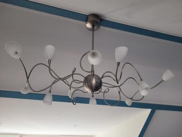 Gratis op te halen: Plafondlamp met 12 lichtpunten