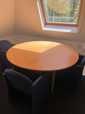Ronde tafel gratis afhalen