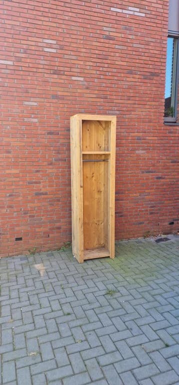 3 steigerhouten kasten