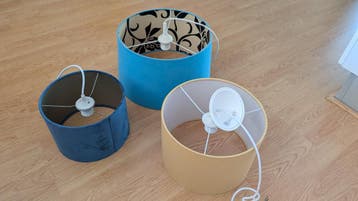 Gratis: drie mooie lampenkappen